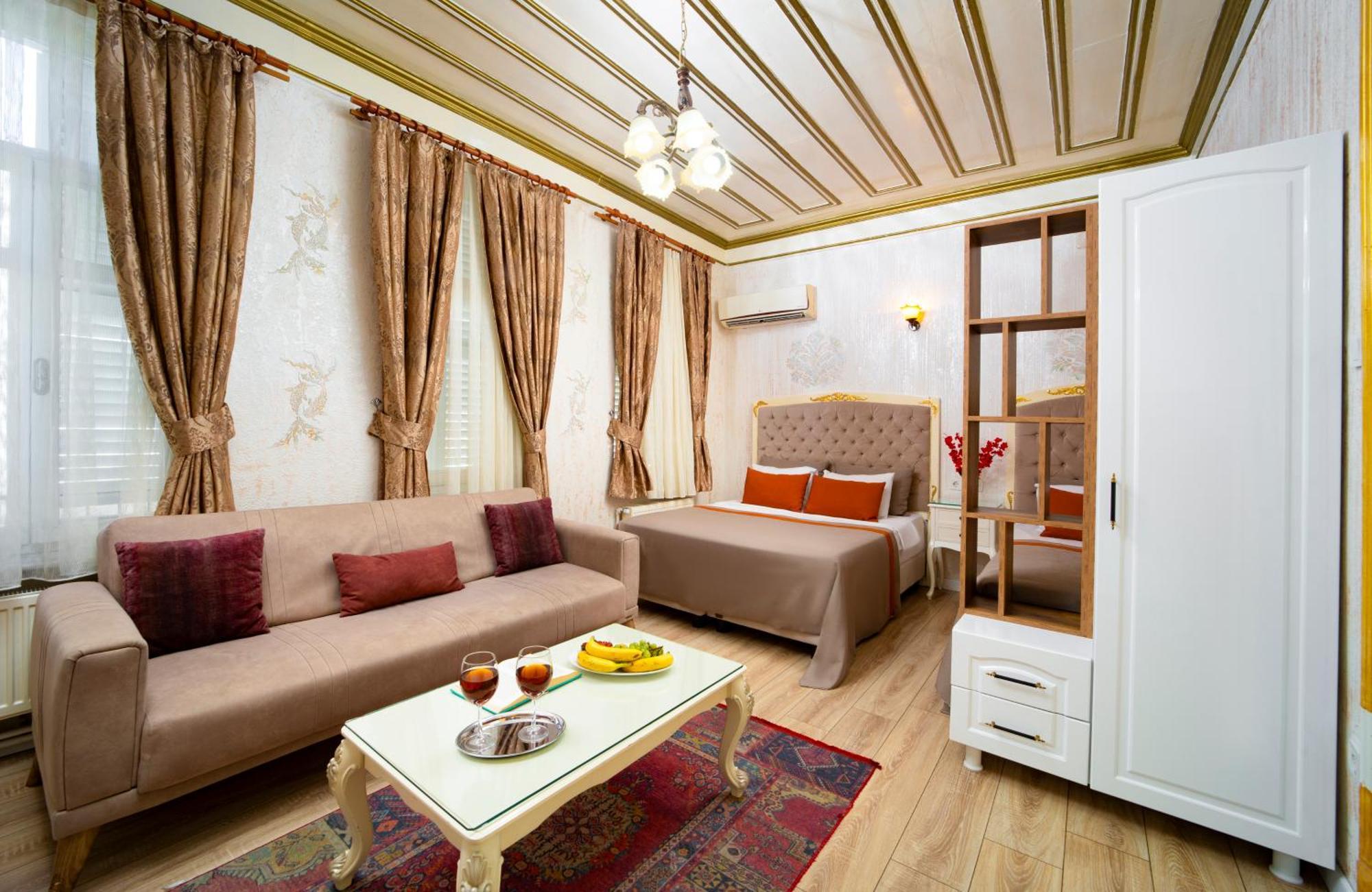 Aparthotel Alhambra 3*