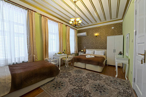 Alhambra 3* Istanboel